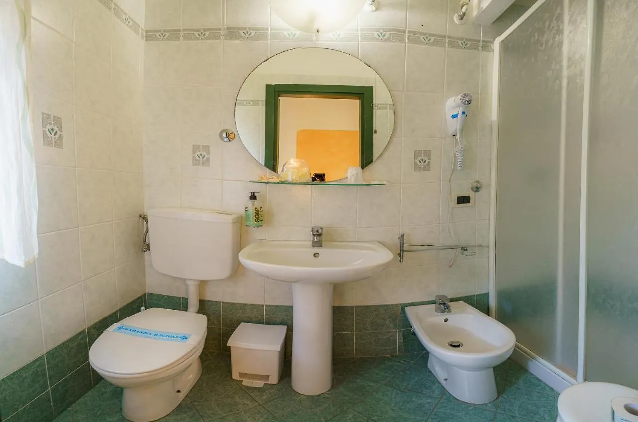 Albergo La Lampara Marina di Cecina 3*,  Italia
