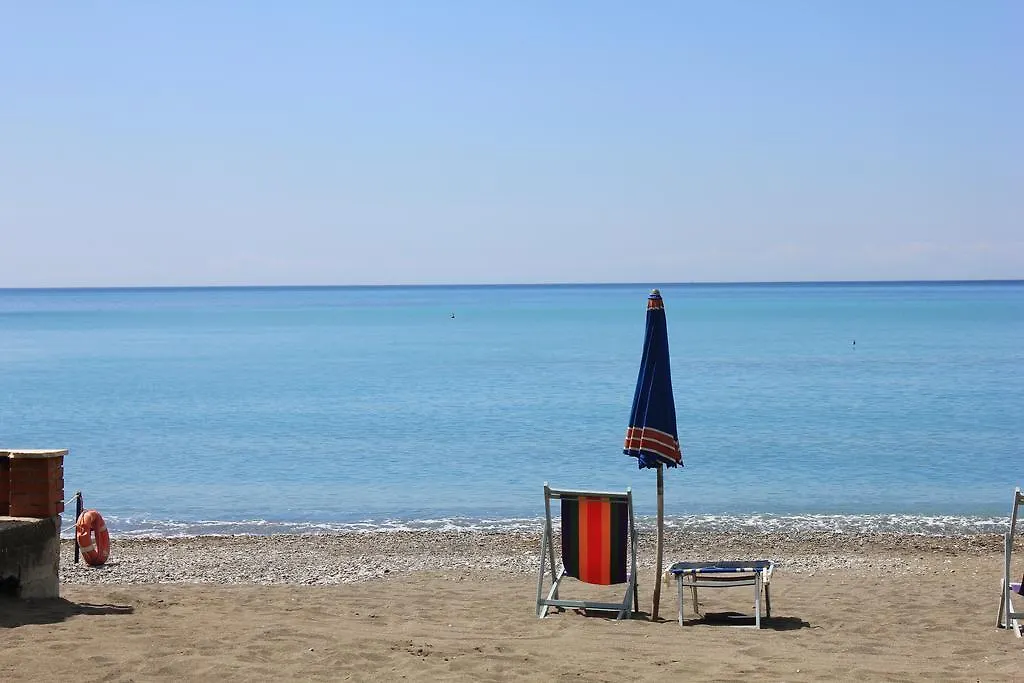Albergo La Lampara Marina di Cecina 3*,  Italia